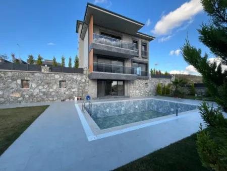 Seferihisar Bahçeşehir – Luxusvilla Mit Privatlebenskonzept