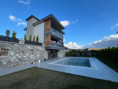 Seferihisar Bahçeşehir – Luxusvilla Mit Privatlebenskonzept