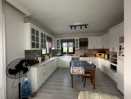 Freistehendes Haus Zum Verkauf In Einem 2200 M² Grossen Tangerine-Garten Im Viertel Seferihisar Düzce