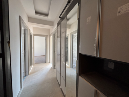 2 1 Wohnungen Zum Verkauf Auf Einem Grundstück In Seferihisar Camikebir