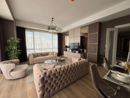 3 1 19. Etage Sea View-Wohnung Zu Mieten Im Alsancak Evora-Projekt!