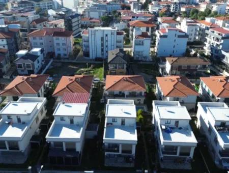 Land Zum Verkauf In Seferihisar Çolakibrahimbey