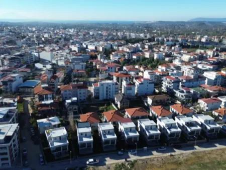 Land Zum Verkauf In Seferihisar Çolakibrahimbey