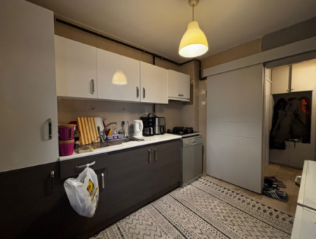 3 1 Wohnung Im Zweiten Stock Zu Mieten In Der Nähe Von Talatpaşa Mit Alsancak-Parkplatz!