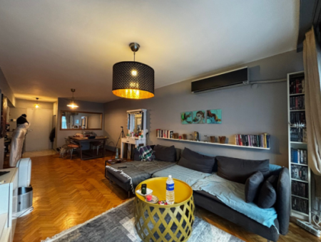 3 1 Wohnung Im Zweiten Stock Zu Mieten In Der Nähe Von Talatpaşa Mit Alsancak-Parkplatz!