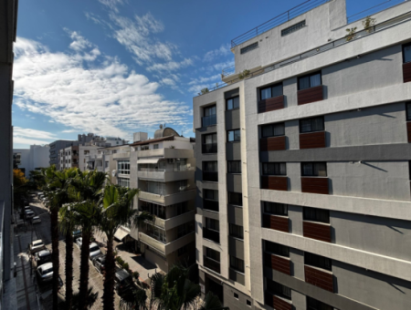 3 1 Ecke Wohnung Im 5. Stock Kostenlos Zum Verkauf In Der Alsancak Libas Street!