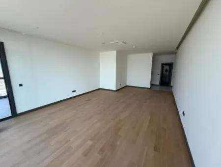 3 1 Wohnung Zur Miete Mit Panoramablick Im 38. Stock Der Mymahall Bomonti