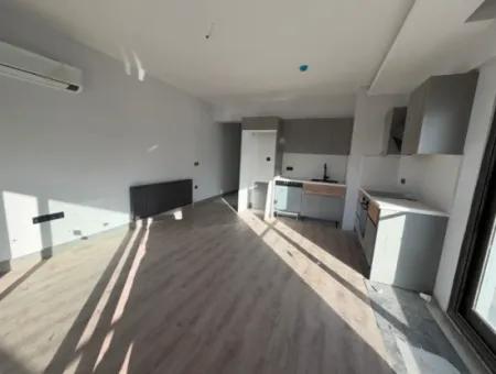 2 1 Wohnungen Zum Verkauf Mit Smart-Home-System Und Großem Balkon | Izmir Narlidere