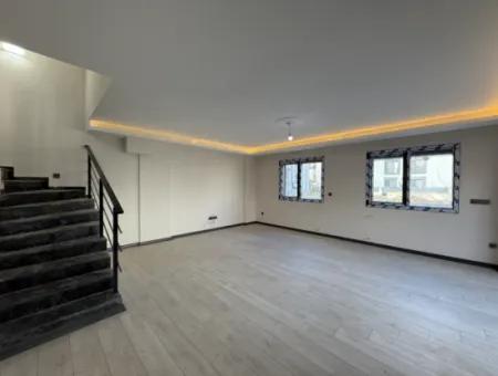 3 1 Komfortable Villa Mit Garten Im Villalar-Gebiet