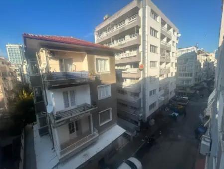 In Der Nähe Von Talatpaşa Migros | Parkplatz | Wohnung Zu Mieten Mit Doppelbalkon