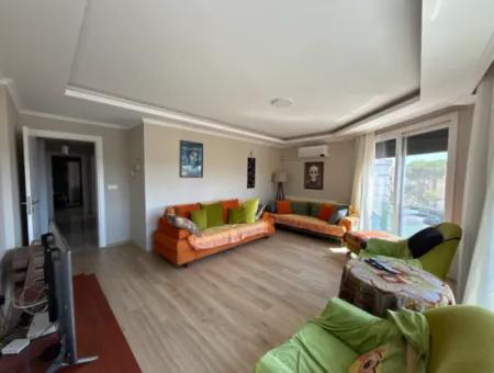 Geräumige 3 1 Wohnungen Mit Ecklage In Seferihisar Çolakibrahimbey