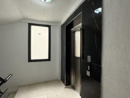 Neue 11-Wohnung Zum Verkauf Mit Offener Fassade, Grossem Balkon Und Garderobe In Seferihisar Camike