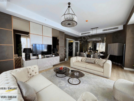 3 1 19. Etage Sea View-Wohnung Zu Mieten Im Alsancak Evora-Projekt!