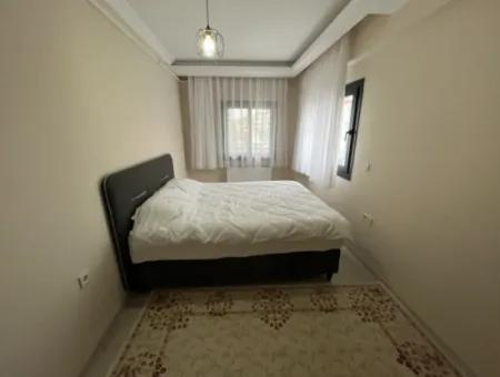 Geräumige 11-Wohnung Im Bezirk Seferihisar Camikebir, Nahe Der İzmir-Straße