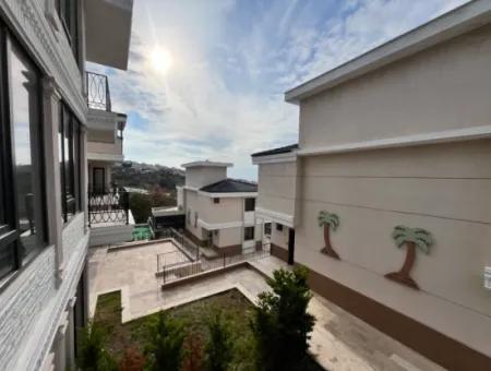 Brandneue 3-1-Villen Mit Meerblick Und Poolgelände In Seferihisar Akarca