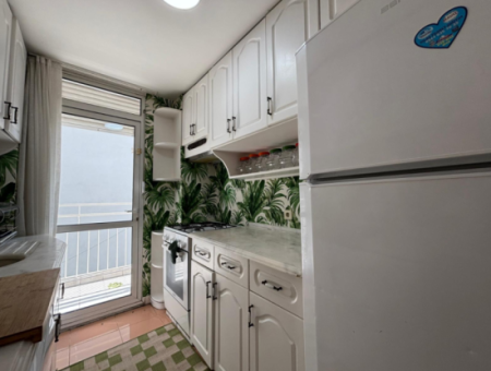 Alsancak Fair View Cellar 3 1 Möblierte 5. Stock Geräumige Wohnung Zur Vermietung!