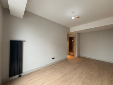 19. Stock 3 1.120 M² Meerblickswohnung Zur Miete In Alsancak Evora Projekt