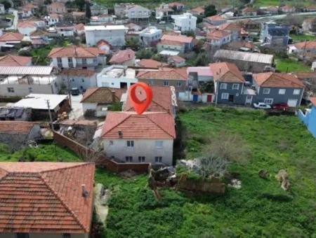 3 1 Wohnung Zum Verkauf In Ulamış Von Veri! Die Hälfte Des Einfamilienhauses Steht Zum Verkauf!