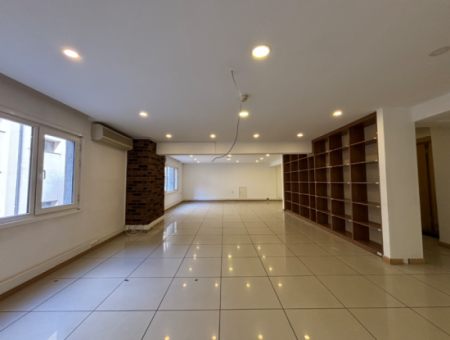 Alsancak Zypern Martyrs Ganze Etage 225 M² Arbeitsplatz Im 4. Stock Zu Mieten