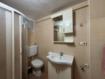 5. Stock Wohnung Zur Miete Mit 1 1 Balkon Gegenüber Dem Privaten Krankenhaus Alsancak