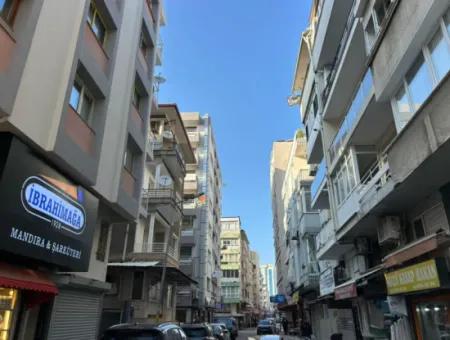 In Der Nähe Von Talatpaşa Migros | Parkplatz | Neue Renovierte Wohnung