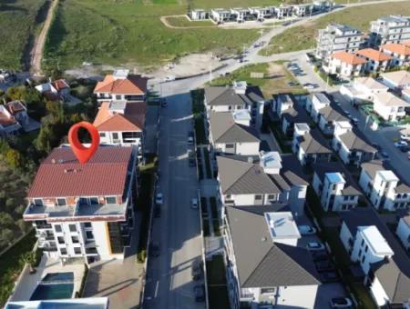 3 1 Wohnungen Zum Verkauf Auf Einem Gelände Mit Pool Im Hepkon-Viertel Seferihisar, Necat