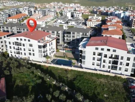 3 1 Wohnungen Zum Verkauf Auf Einem Gelände Mit Pool Im Hepkon-Viertel Seferihisar, Necat