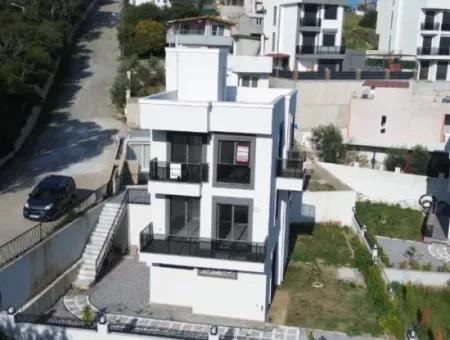 Ultra-Luxuriöse Freistehende Villa Auf Einem Strandgelände In Akarca