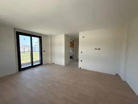 2 1 Stilvolle Und Moderne Wohnungen Zum Verkauf In Camikebir, Seferihisar