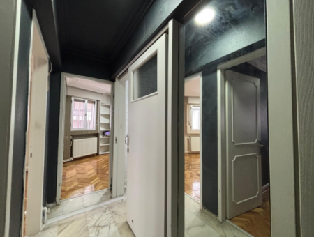 Alsancak Otoparkli Cyprus Martyrs In Der Nähe Des Arbeitsplatzes Duplex 3 1