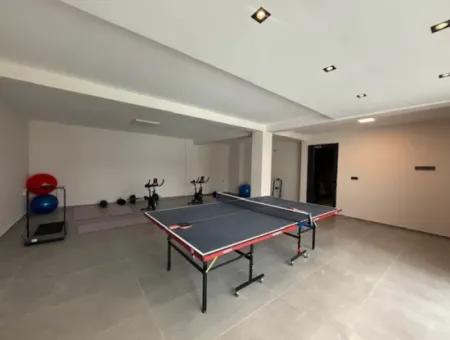 Ultra Luxury 2 1 Wohnung Zum Verkauf Im Seferihisar Camikebir Viertel