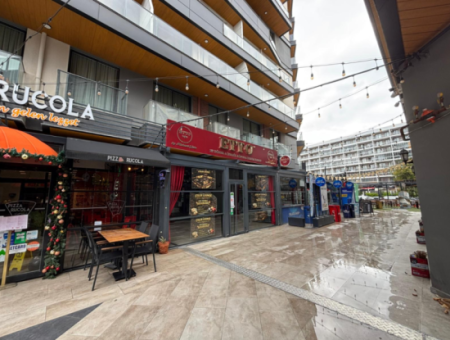 In Der Nähe Der Universität Bornova Yaşar, 80 M² 2 1, Luxuriöse Mietwohnung Mit Wintergarten!