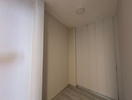 1 1 4. Stock Kostenlose Wohnung Zum Verkauf An Der Alsancak Talatpaşa Boulevard!