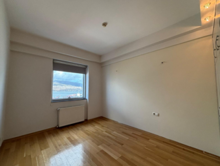Alsancak Punta Wohnung 4 1 260 M² Wohnung Zur Miete Mit Meerblick!