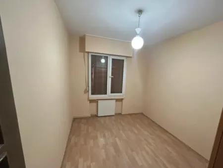 Prestigeträchtige Wohnung Zum Verkauf Mit Breiter Front Zum İzmir Kültürpark In Der Mustafa-Bey-Straße, Alsancak