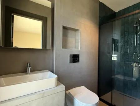 Oberes Segment Ultra Luxuriöse Freistehende Villa In Fußläufiger Entfernung Zum Meer In Seferihisar Akarca