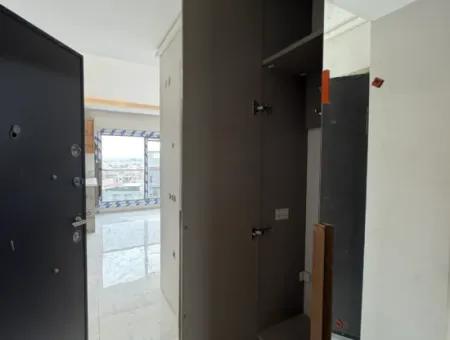 Luxuriöse Neue Wohnung Mit Küche Auf 1 1 Insel In Der Nähe Des Krankenhauses Von Veri!