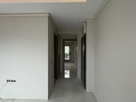 Luxuriöse Neue Wohnung Mit Küche Auf 1 1 Insel In Der Nähe Des Krankenhauses Von Veri!