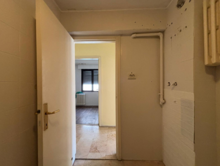 Alsancak Poet Eşref Boulevard 3 1 115M2 Wohnung Zu Vermieten!