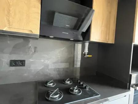 Geräumige 3 Und Eine Wohnung Zur Miete In Der Nähe Des Zentrums In Seferihsar