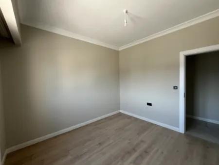 Geräumige 3 Und Eine Wohnung Zur Miete In Der Nähe Des Zentrums In Seferihsar