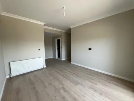 Geräumige 3 Und Eine Wohnung Zur Miete In Der Nähe Des Zentrums In Seferihsar