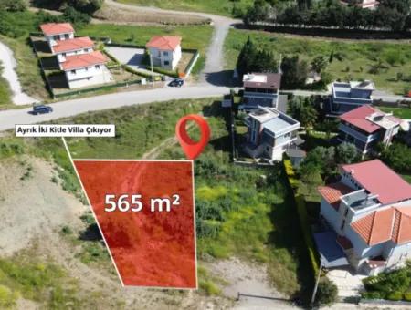 Grundstück Zum Verkauf Mit 2 Separaten Villen, Die In Der Bucht Von Seferihisar Akarca Orşal Ausgewiesen Sind