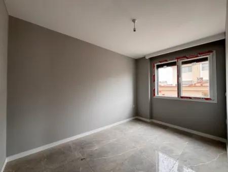 Neue 11-Wohnung Zum Verkauf Im Stadtteil Seferihisar Camike