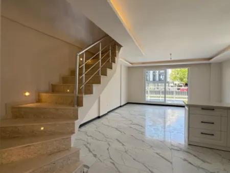 Moderne Und Komfortable Villa In Seferihisar Camikebir