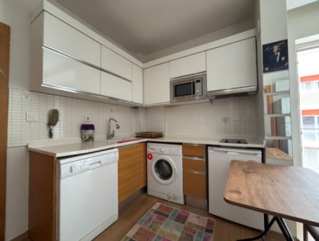 Möblierte Wohnung Zur Miete 1 1 Mit Pool In Bornova Myvia Und 24/7-Sicherheit!