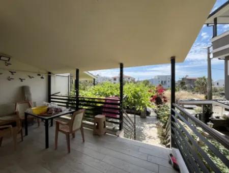 Villa In Seferihisar Akarca, Nahe Dem Meer, Bietet Einen Grossen Und Angenehmen Wohnraum Mit Einem Abgelegenen Charakter