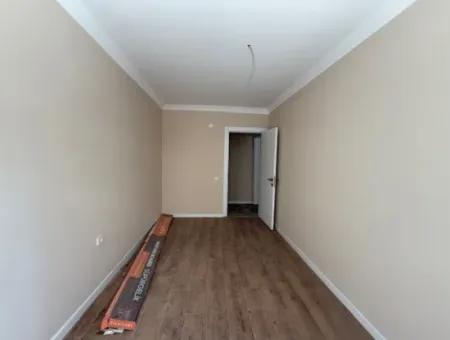 Komfortable Und Luxuriöse Wohnung Zum Verkauf Im Viertel Seferihisar Çolak Ibrahim Bey