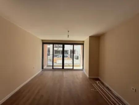 Komfortable Und Luxuriöse Wohnung Zum Verkauf Im Viertel Seferihisar Çolak Ibrahim Bey