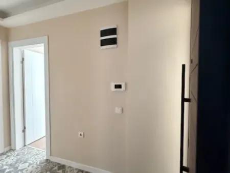 Komfortable Und Luxuriöse Wohnung Zum Verkauf Im Viertel Seferihisar Çolak Ibrahim Bey